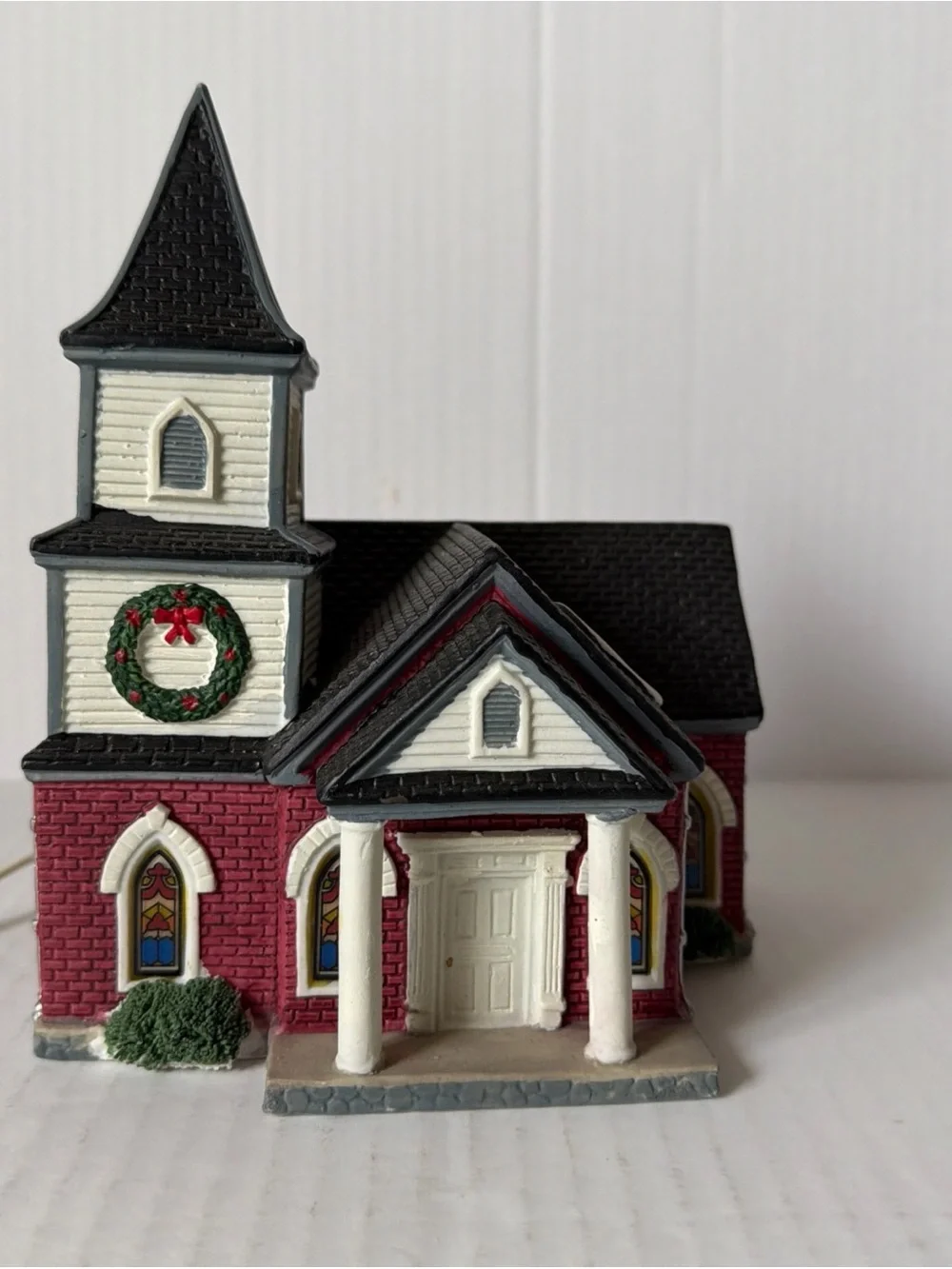 1997 Lemax Village Collection Plymouth Corners Church Porcelain
